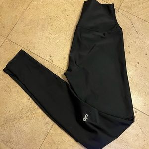 Alo Highrise Full length Airlift legging